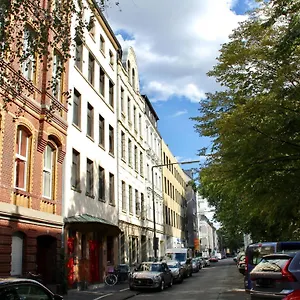 https://ata-omo.topcolognehotels.com