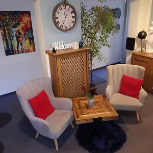 https://aris-rooms.nuremberg-hotels.org